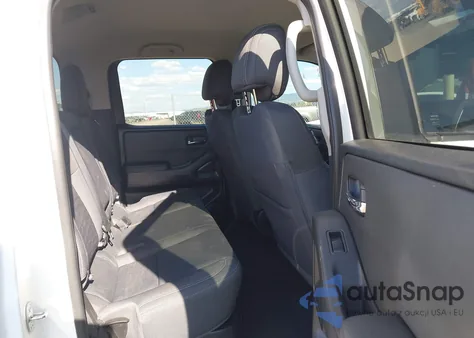 2022 Nissan Frontier Sv 4X4 z USA, uszkodzony, nr VIN 1N6ED1EK6NN674493